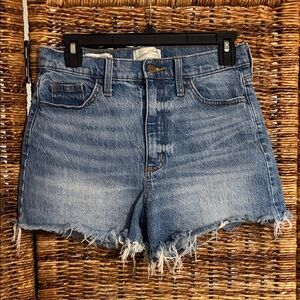 Universal Thread Higest Rise Shortie Blue Jean Shorts